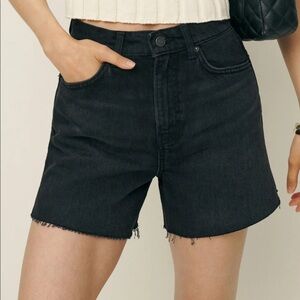 Reformation Wilder Shorts size 25